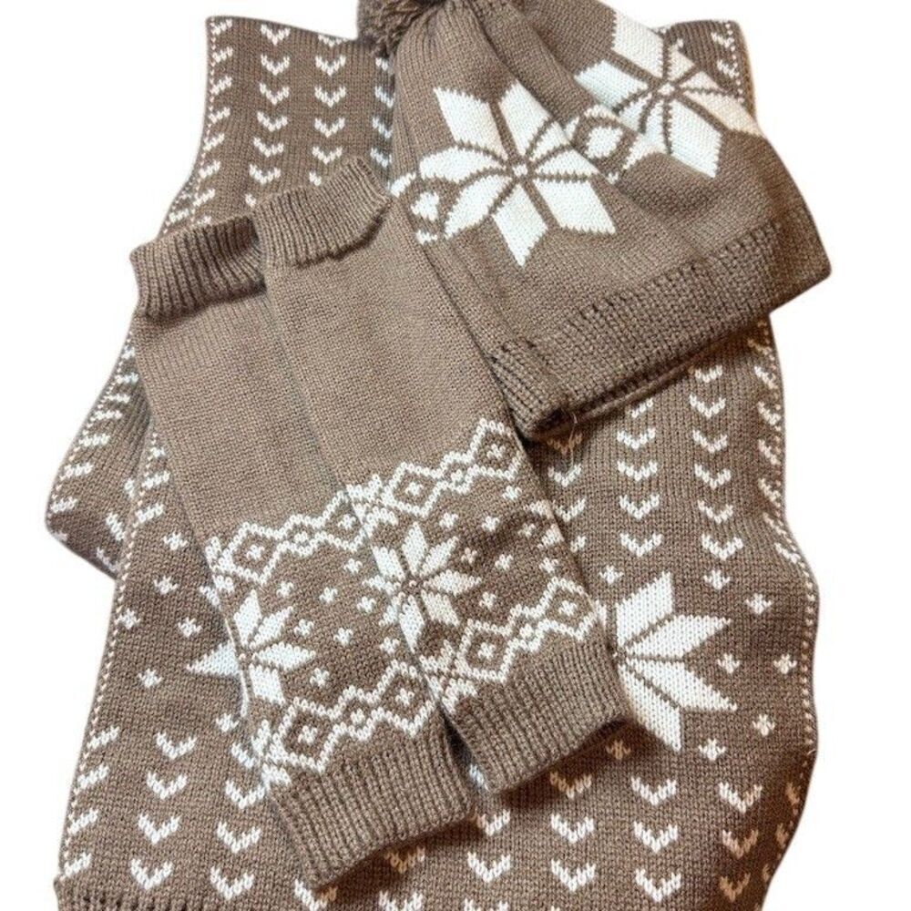 Womens 4-Piece Winter Accessory Set Brown Cream Fair Isle Pom Beanie Scarf